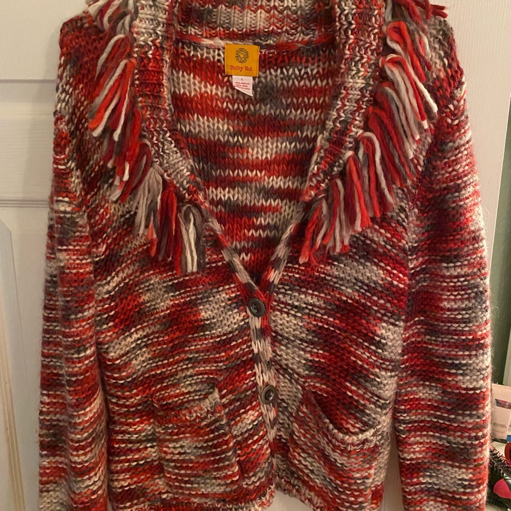 Women’s Sweater Size L By Ruby Red